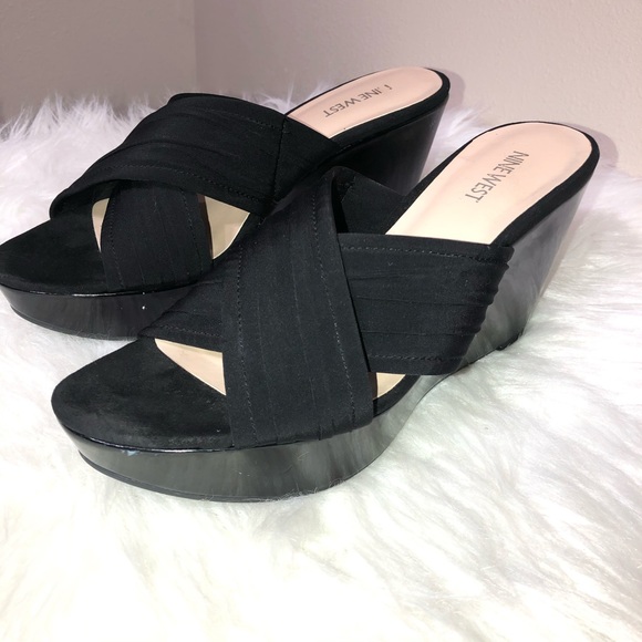 Nine West Shoes - Nine west platform sandals size 9.5